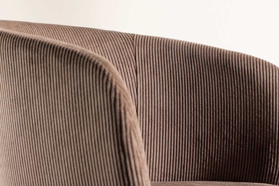 VENTURE DESIGN Berit spisebordstol, m. armlener - brun polyesterflyel og sort stl