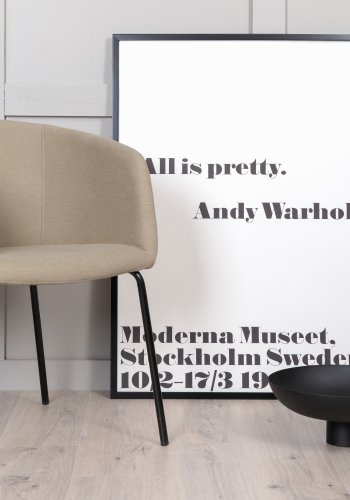 VENTURE DESIGN Berit spisebordstol, med armlener - beige polyester lin og sort stl