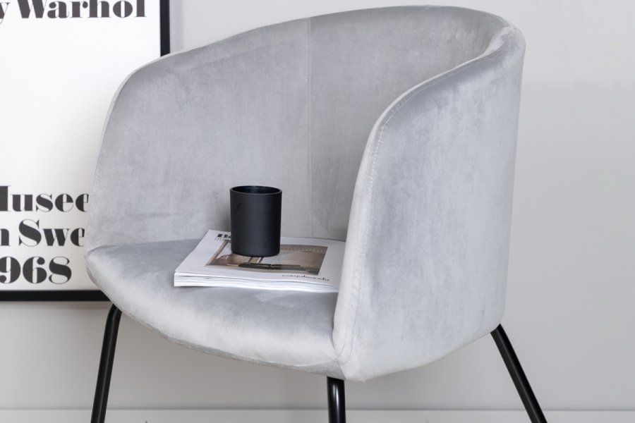 VENTURE DESIGN Berit spisebordstol, med armlener - lys gr flyel og sort stl