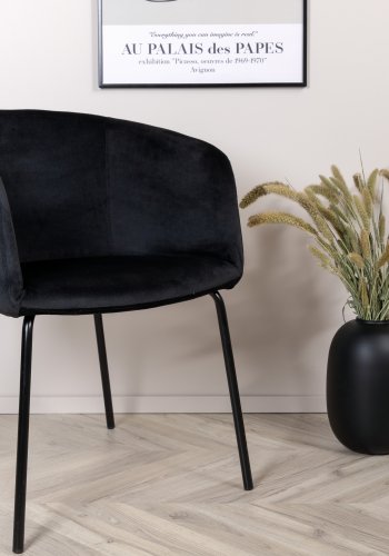 VENTURE DESIGN Berit spisebordsstol, med armlener - svart flyel og sort stl