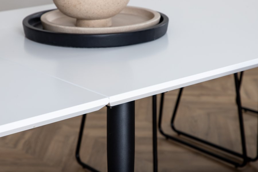 VENTURE DESIGN Jimmy spisebord, m. udtrk - hvid HPL og sort stl (195x90)