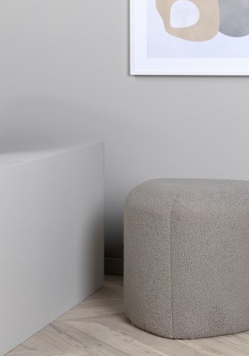 VENTURE DESIGN Pegpuff, trekantet - gr teddystoff polyester