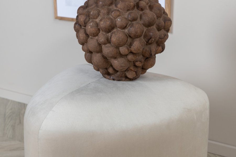 VENTURE DESIGN Pegpuff, trekantet - beige flyel