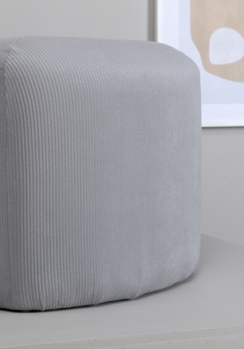 VENTURE DESIGN Pegpuff, trekantet - gr flyel