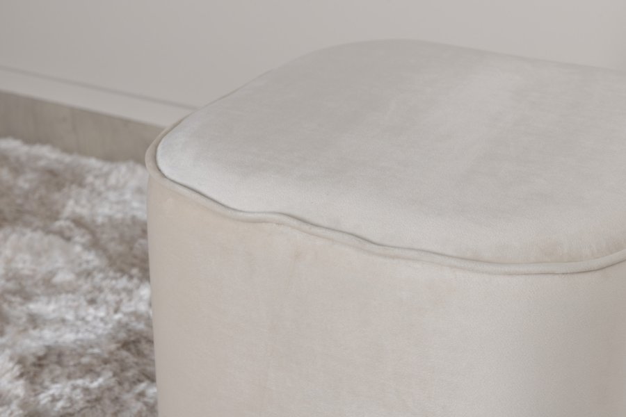 VENTURE DESIGN Piff-puff, firkantet - beige flyel (44x44)