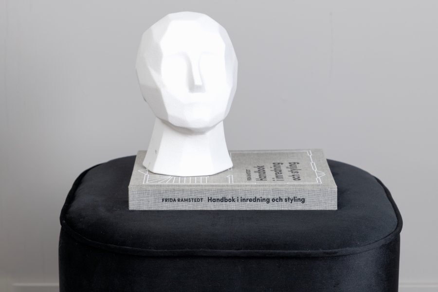 VENTURE DESIGN Piff-puff, firkantet - svart flyel (44x44)