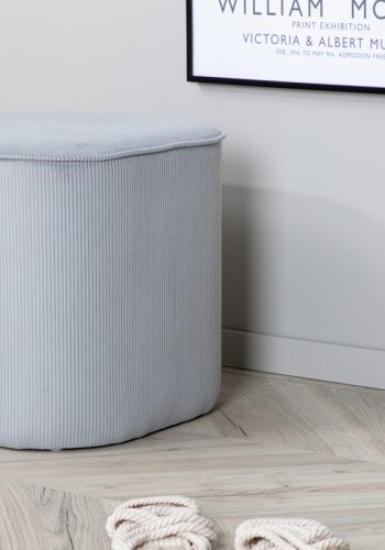 VENTURE DESIGN Piff-puff, firkantet - gr flyel (44x44)