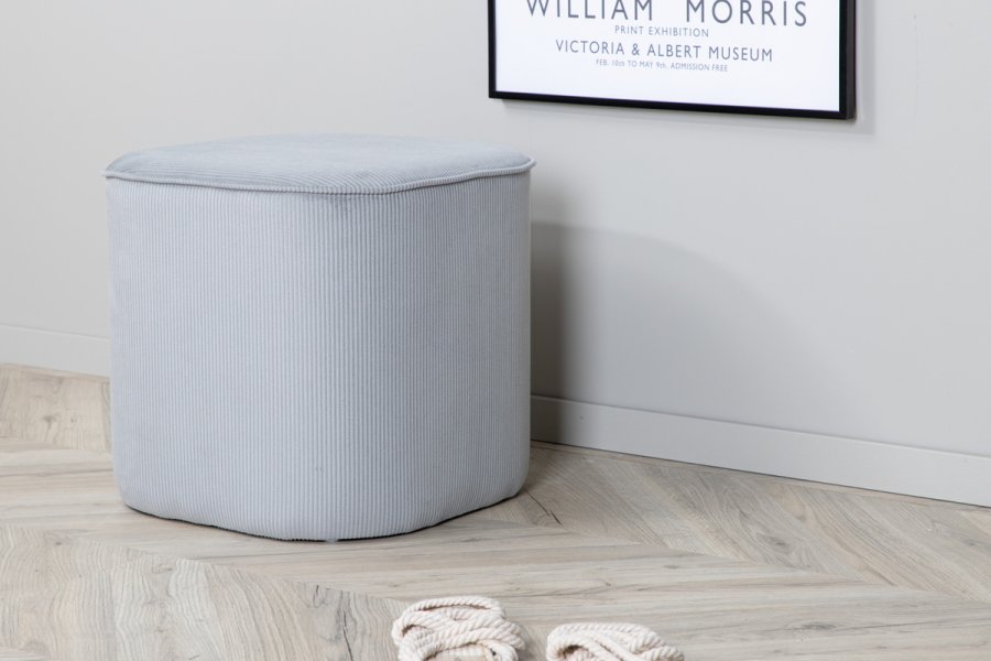 VENTURE DESIGN Piff-puff, firkantet - gr flyel (44x44)