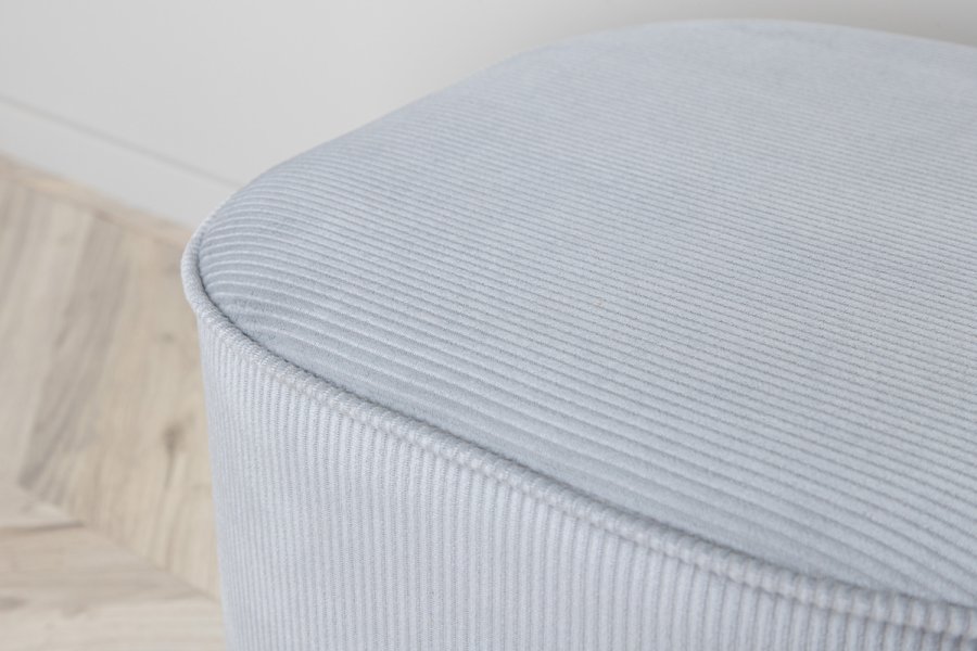 VENTURE DESIGN Piff-puff, firkantet - gr flyel (44x44)