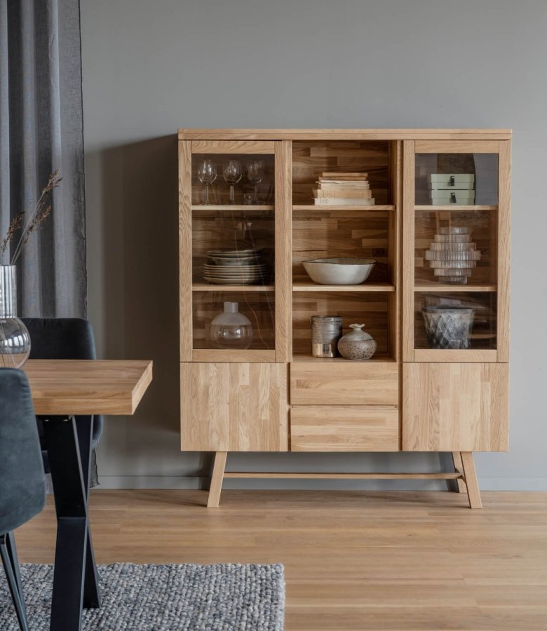 ROWICO Brooklyn vitrineskab - brstet eg, m. 4 lger og 2 skuffer 