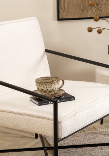 VENTURE DESIGN Rakel lenestol - hvit teddystoff polyester og sort stl