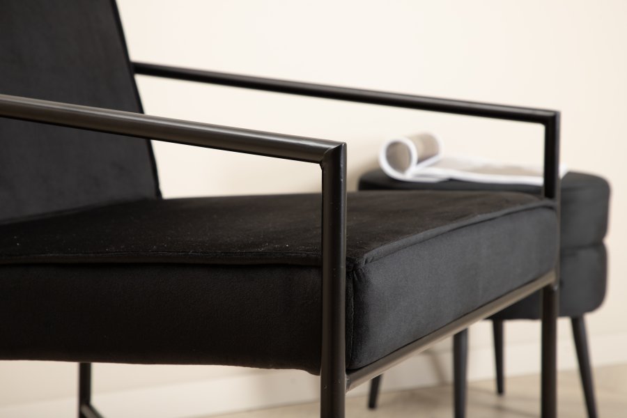 VENTURE DESIGN Rakel lenestol - svart flyel og sort stl