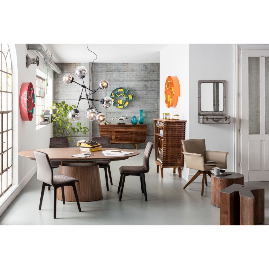 KARE DESIGN Extension Benvenuto ovalt spisebord - valnttfinish, med sommerfugltopp (200(50)x110)