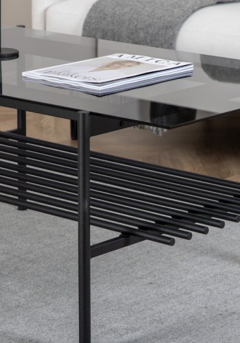 VENTURE DESIGN Von Staf salongbord, m hylle - sort glass og sort stl (120x60)