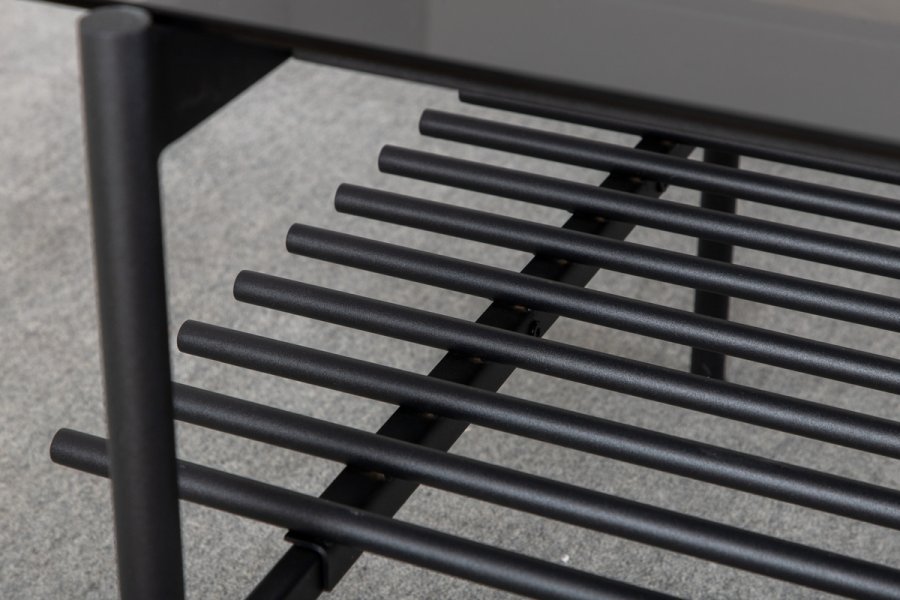 VENTURE DESIGN Von Staf salongbord, m hylle - sort glass og sort stl (120x60)