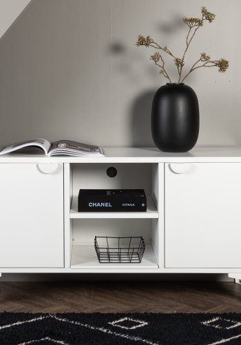 VENTURE DESIGN Piring TV-bord, m. 2 drer og 3 hyller - hvitt stl (120x40)