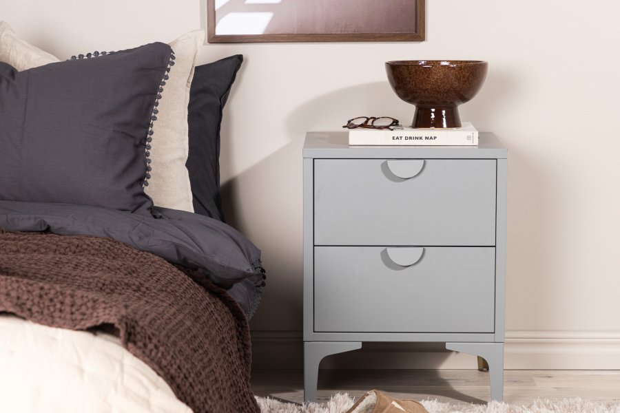 VENTURE DESIGN Piring nattbord, m. 2 skuffer - lys gr stl (45x40)