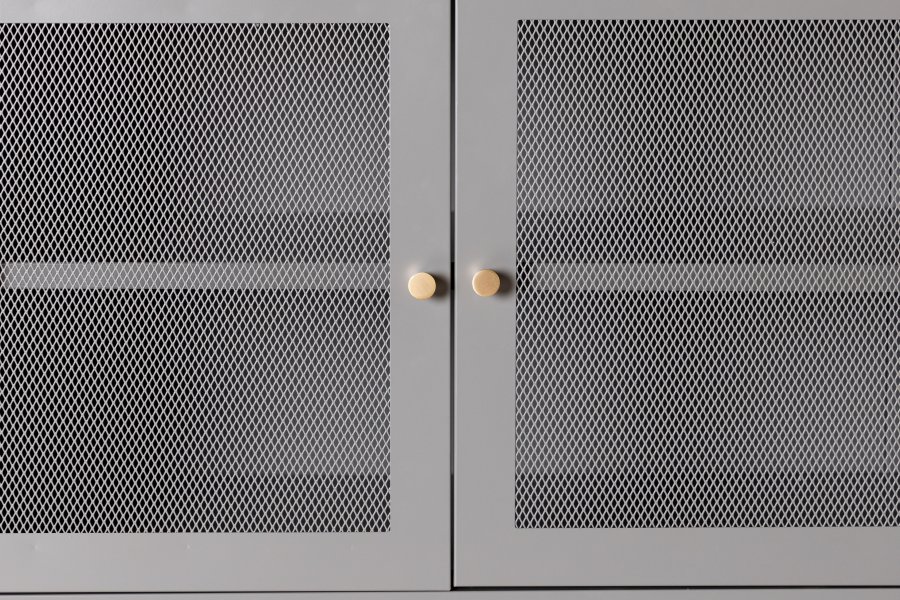 VENTURE DESIGN Malla skjenk, m. 3 drer og 2 hyller - grtt stl