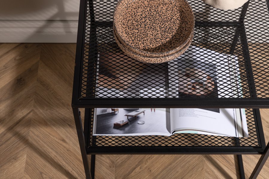 VENTURE DESIGN Netz sidebord, firkantet, m. 1 hylle - svart stl (55x55)