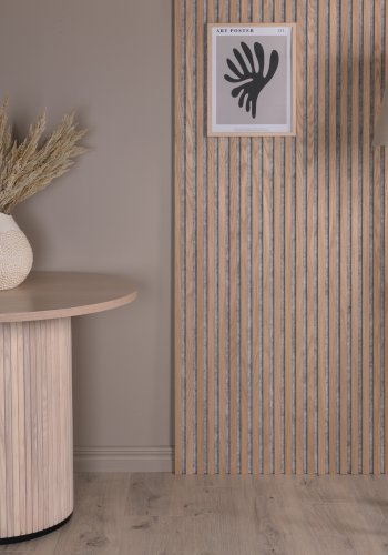 VENTURE DESIGN Kona gulvlampe - lin og svart gummitre