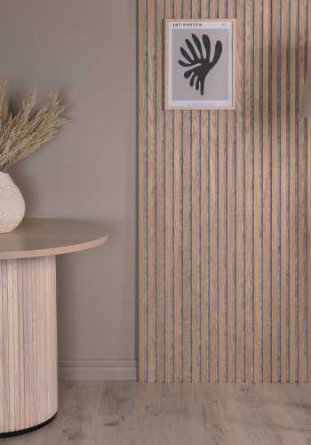 VENTURE DESIGN Kona gulvlampe - lin og svart gummitre