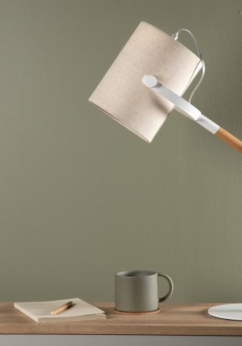 VENTURE DESIGN Dennis bordlampe - beige lin og hvitt/naturlig stl