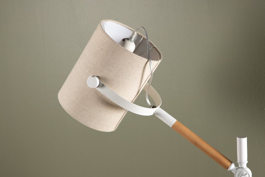 VENTURE DESIGN Dennis bordlampe - beige lin og hvitt/naturlig stl