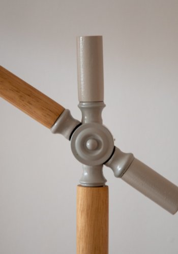 VENTURE DESIGN Dennis Tischleuchte - beiges Leinen und beige/naturfarbener Stahl