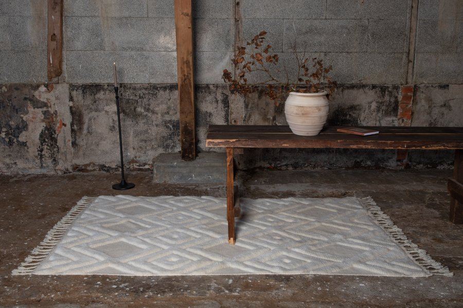 VIND COLLECTION Dahliawool teppe, rektangulrt - hvit ull (230x160)