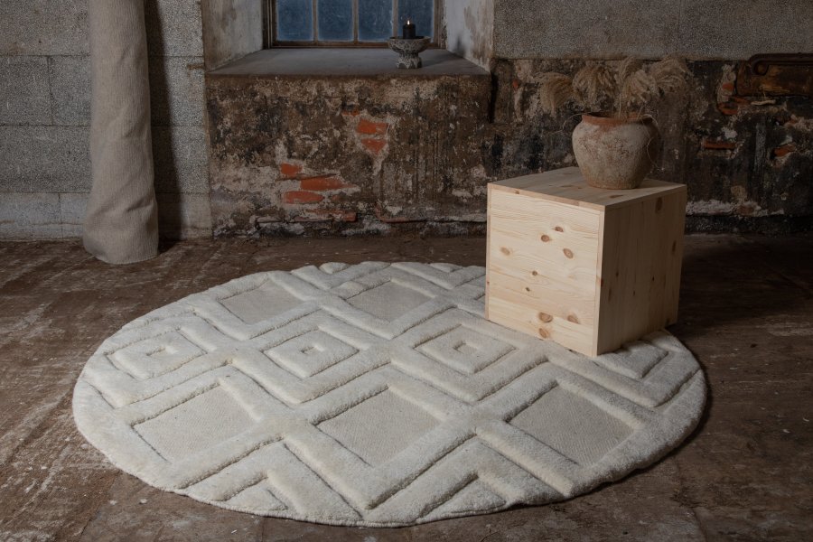 VIND COLLECTION Dahliawool teppe, rundt - hvit ull (200)