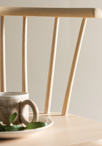 VENTURE DESIGN Bobby spisebordsbenk, m. ryggst�tte - hvitkalket gummitre
