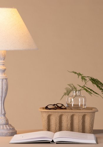 VENTURE DESIGN Caen bordlampe - beige lin og grtt tre