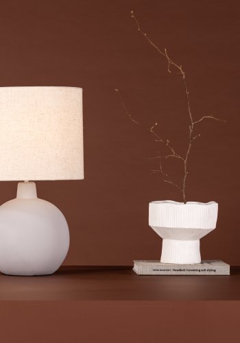VENTURE DESIGN Torcello bordlampe - beige lin og gr betong