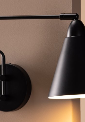 VENTURE DESIGN Amicola Wandleuchte - schwarzes Eisen