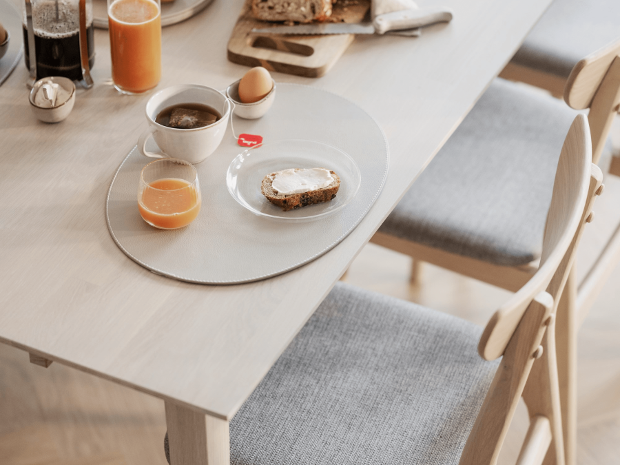 ROWICO Filippa spisebord - hvidolieret eg, m. udtrk (180x90) 