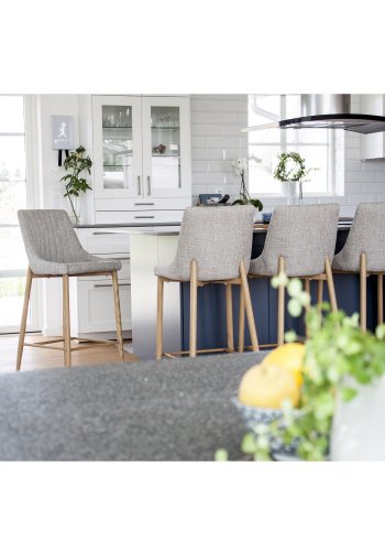 VENTURE DESIGN Plaza barkrakk, med ryggsttte og fotsttte - lys gr polyester og naturmetall