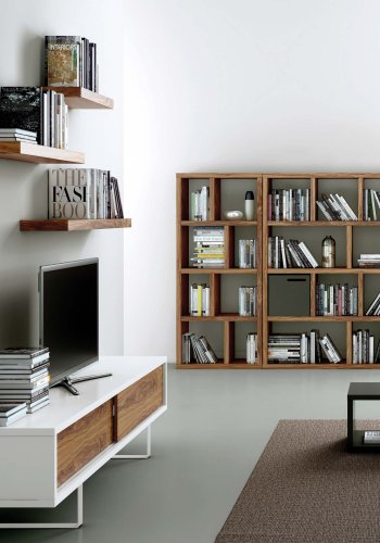 TEMAHOME Balda Vegghylle - Valn�ttfiner - 120 cm