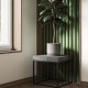 TEMAHOME Petra Sofabord - Beton-look og sort metal - 55x55 cm
