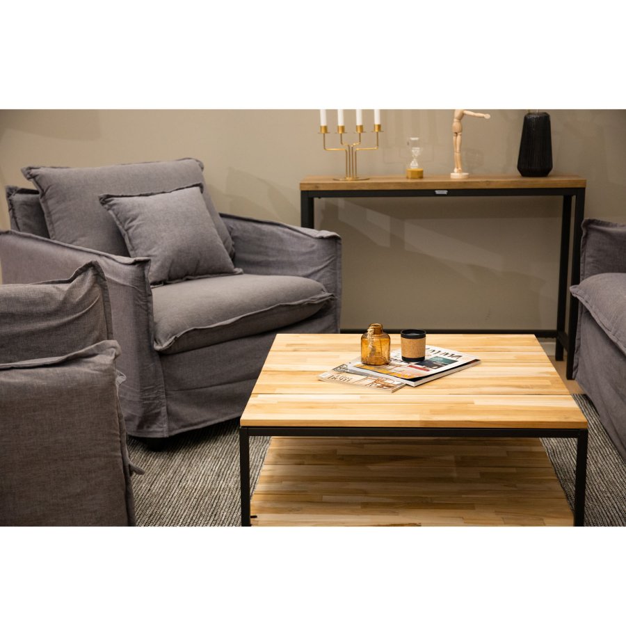 VENTURE DESIGN Cirebon salongbord, m. 1 hylle - naturlig teak og metall (80x80)