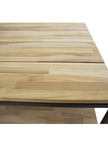 VENTURE DESIGN Cirebon salongbord, m. 1 hylle - naturlig teak og metall (80x80)
