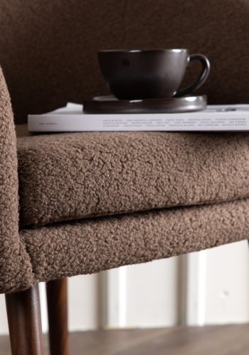 VENTURE DESIGN Wanda lenestol - brun teddystoff polyester og mrk valntt stl