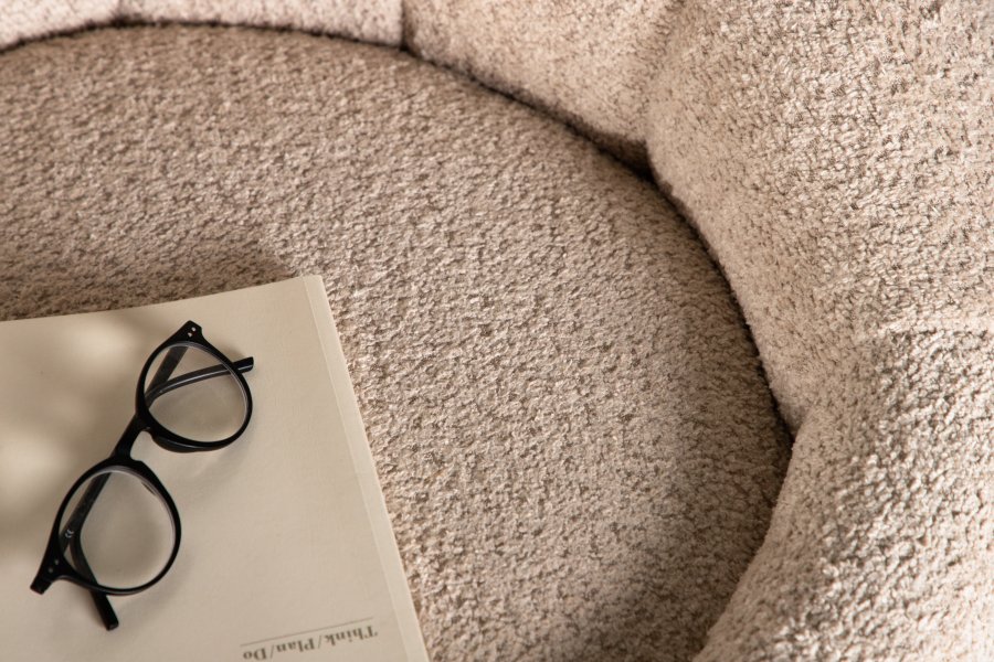 VENTURE DESIGN Warren loungestol - beige bouclé-stoff