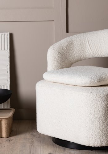 VENTURE DESIGN Laurel svingstol, med armlener - hvitt bouclstoff og sort stl