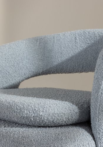VENTURE DESIGN Laurel lenestol, m. armlener - lysebl bouclé og sort stl