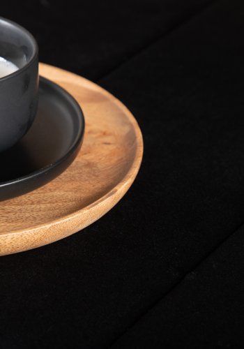 VENTURE DESIGN Monett loungestol - svart flyel og sort stl