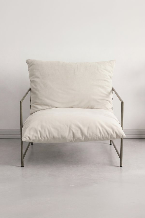 VENTURE HOME Sedalia l�nestol, m. arml�n - beige polyesterfl�jl og bronze st�l