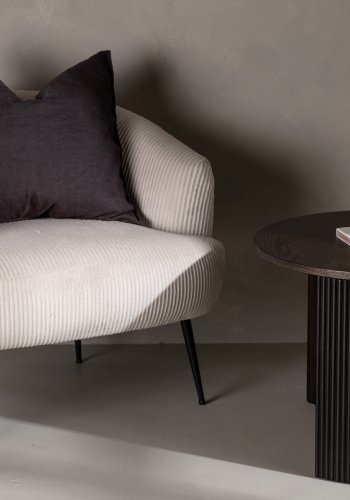 VENTURE DESIGN Derry Sessel - beigefarbener Samtpolyester und schwarzer Stahl