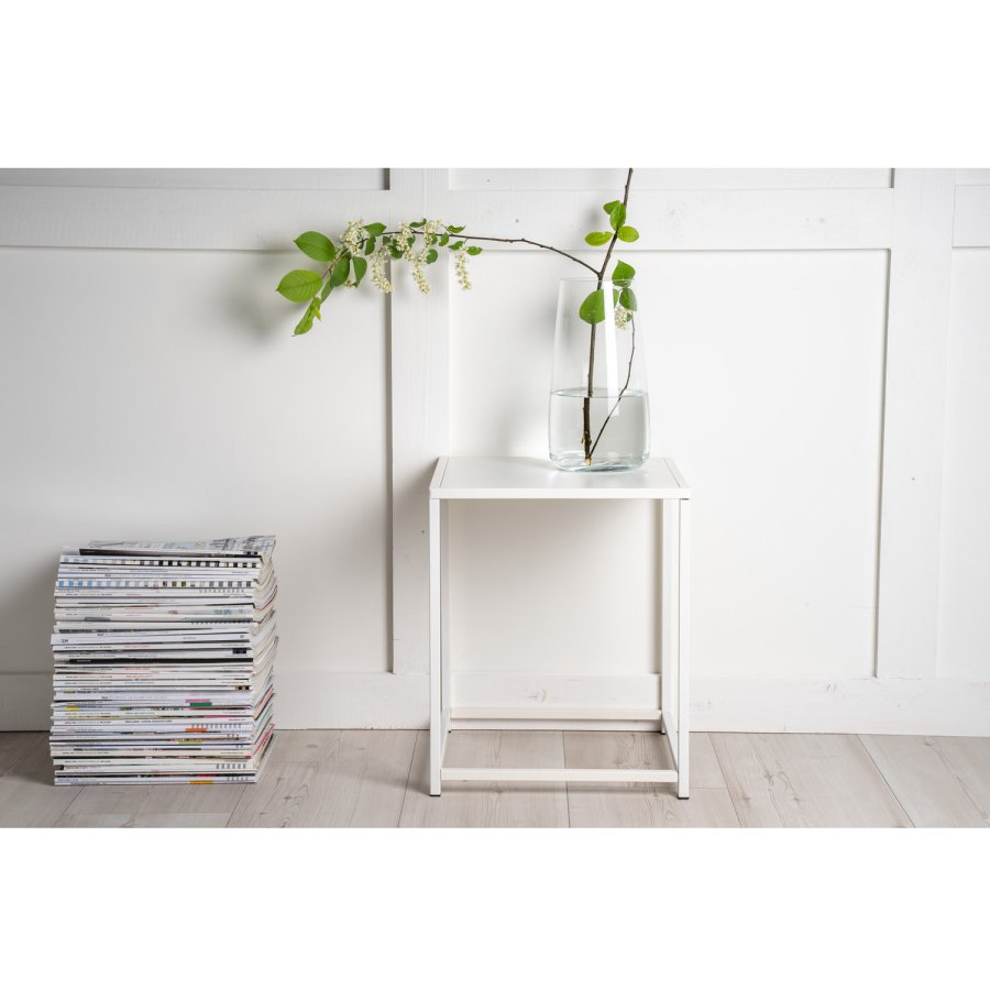 VENTURE DESIGN Sidebord i stl - hvitt stl