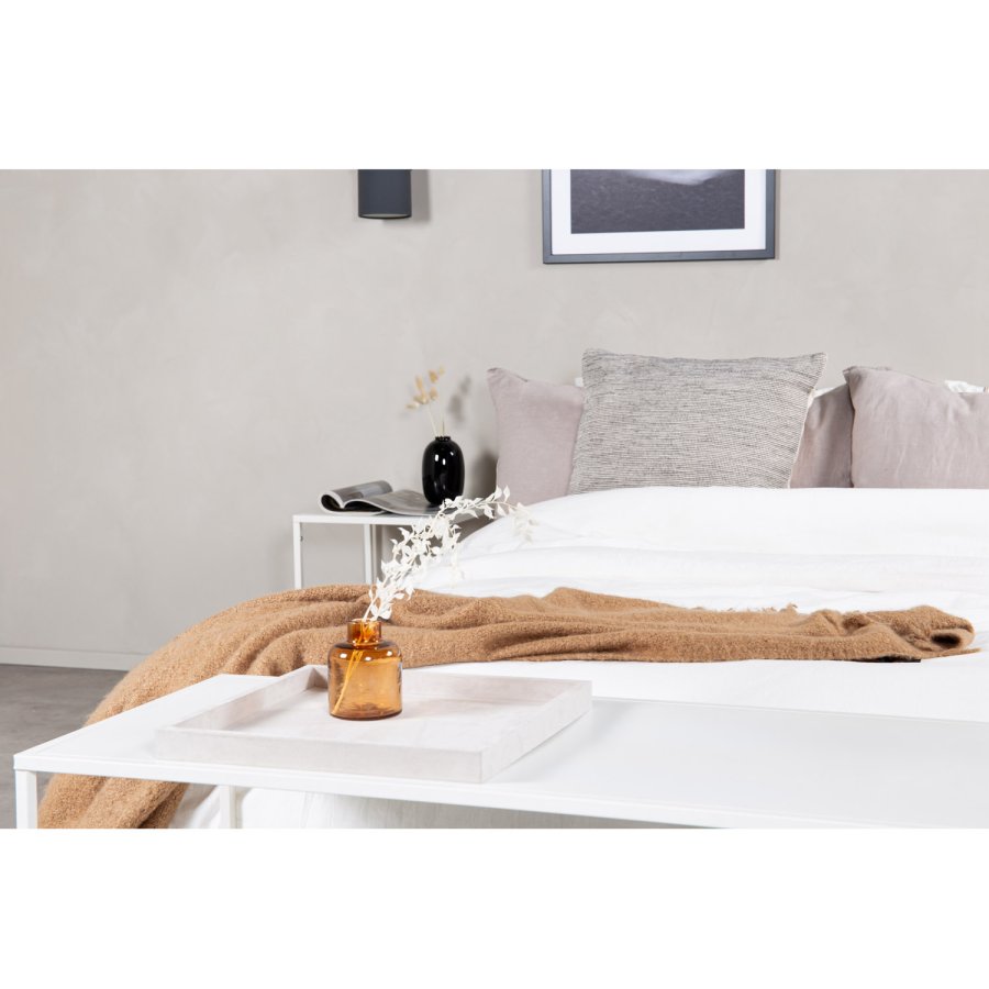 VENTURE DESIGN Sidebord i stl - hvitt stl