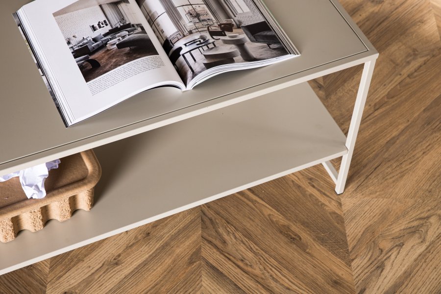 VENTURE DESIGN Sidebord i stl, m. 1 hylle - beige stl (101,60x43,20)